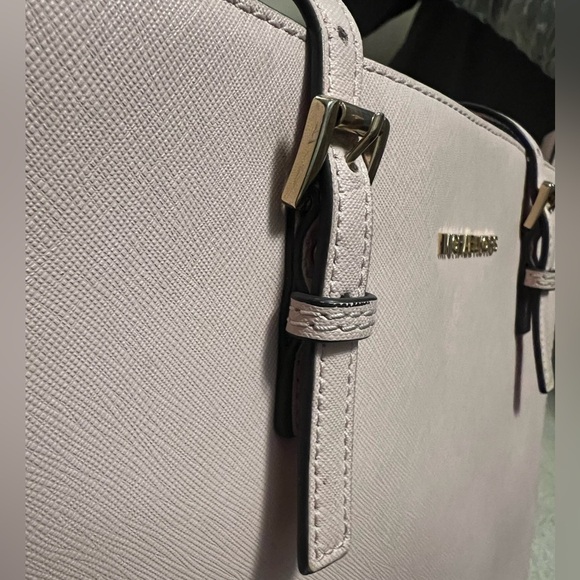 Michael Kors Light Pink Jet Set Travel Tote Purse - Picture 13 of 16